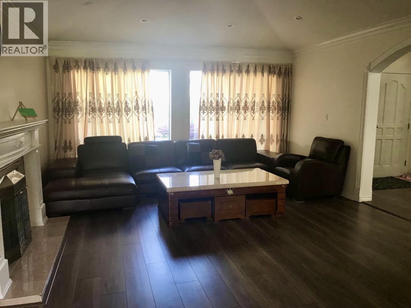 5553 HANKIN Drive, Richmond