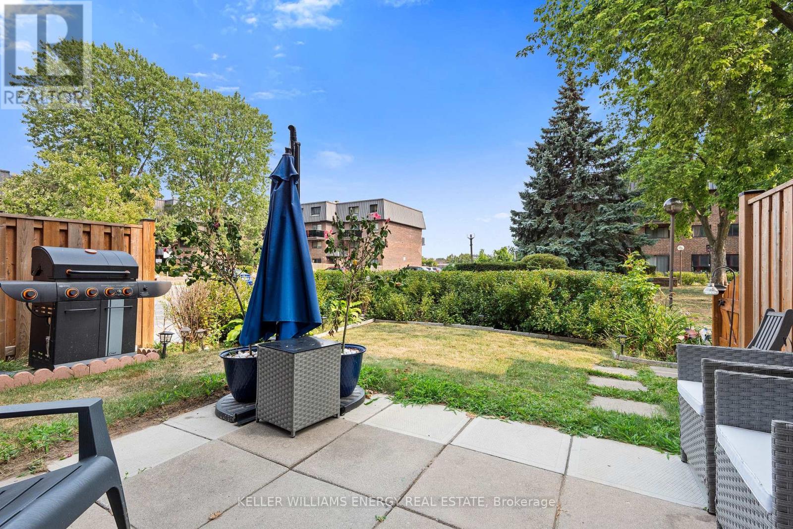 Photo 23 of 1 43 Taunton Road E, Oshawa ON