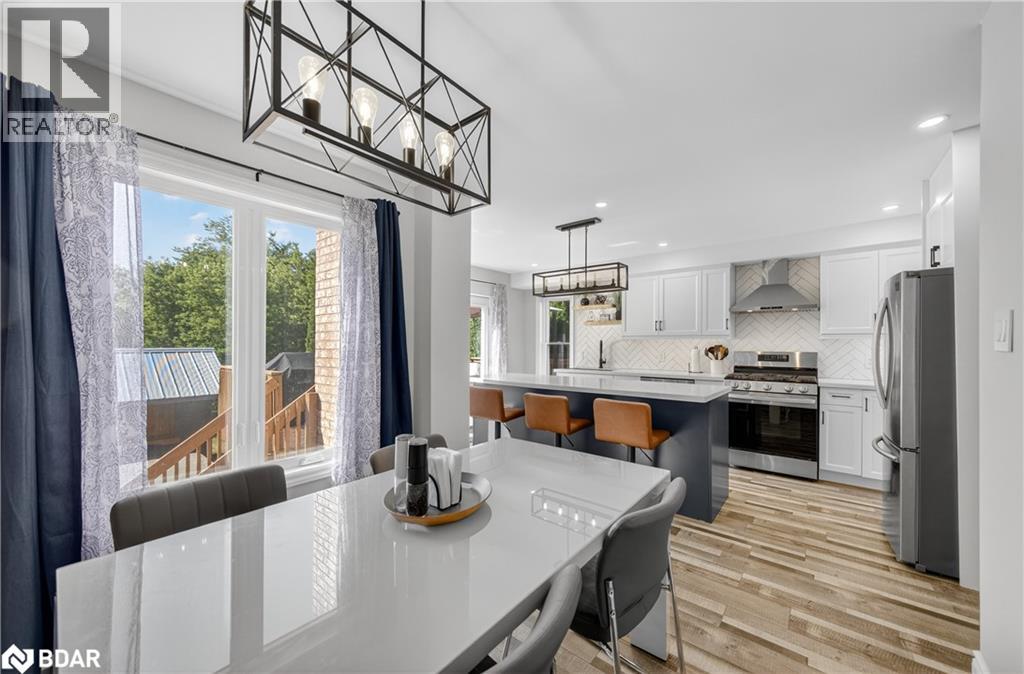 Photo 16 of 1301 Forest Street, Innisfil ON