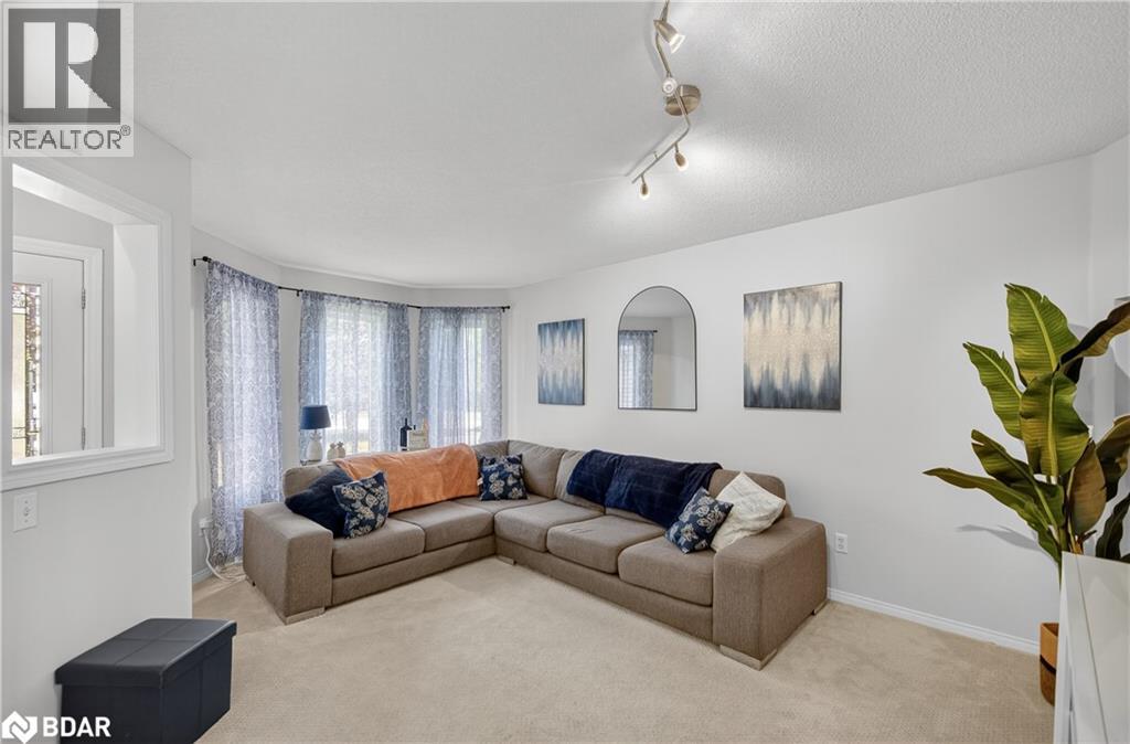 Photo 6 of 1301 Forest Street, Innisfil ON