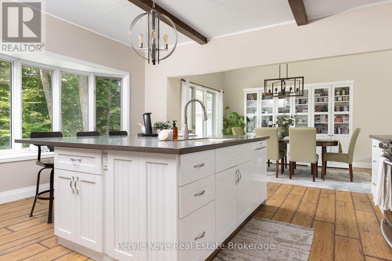 Photo 19 of 8 Shaw Crescent, Huntsville ON
