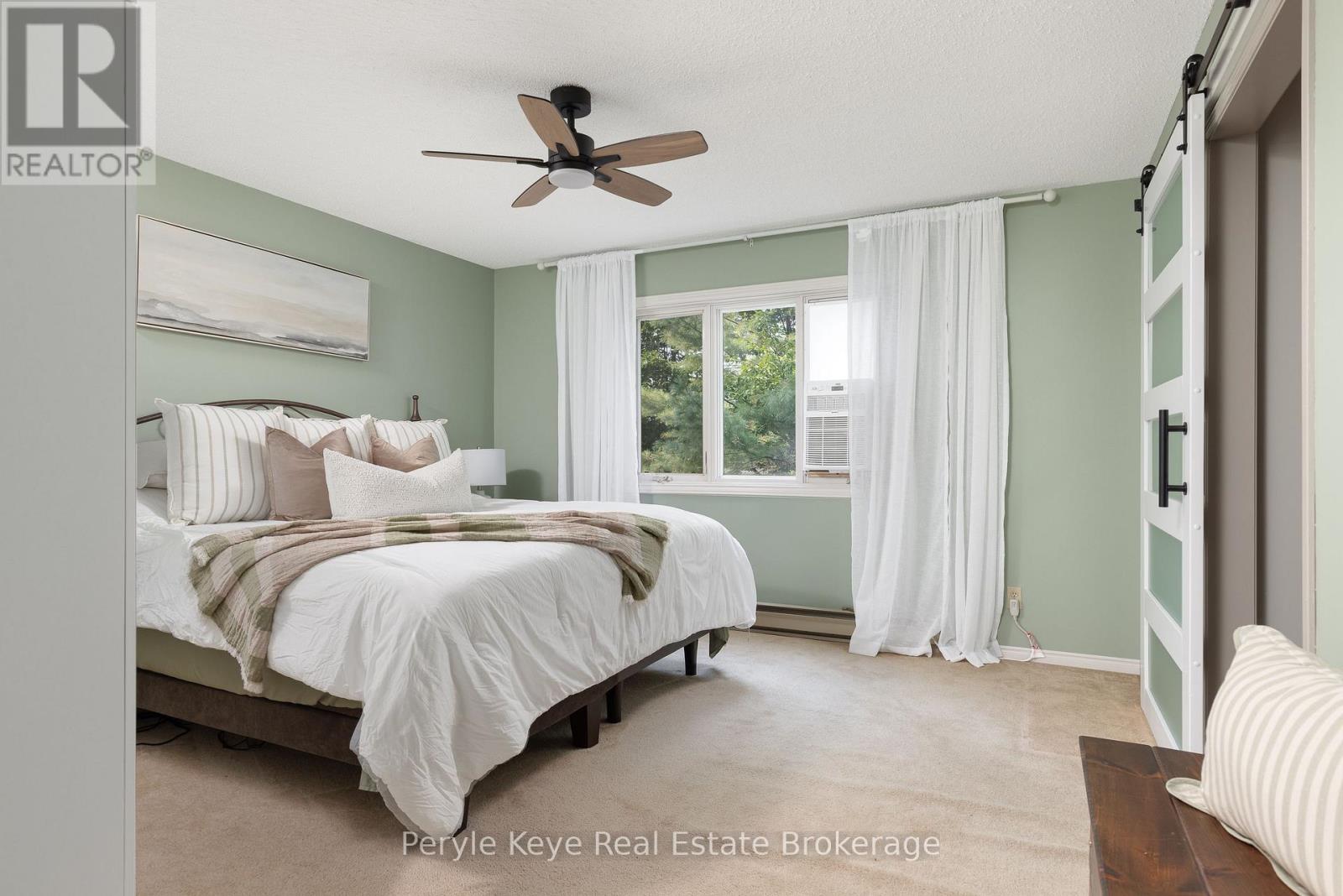 Photo 30 of 8 Shaw Crescent, Huntsville ON