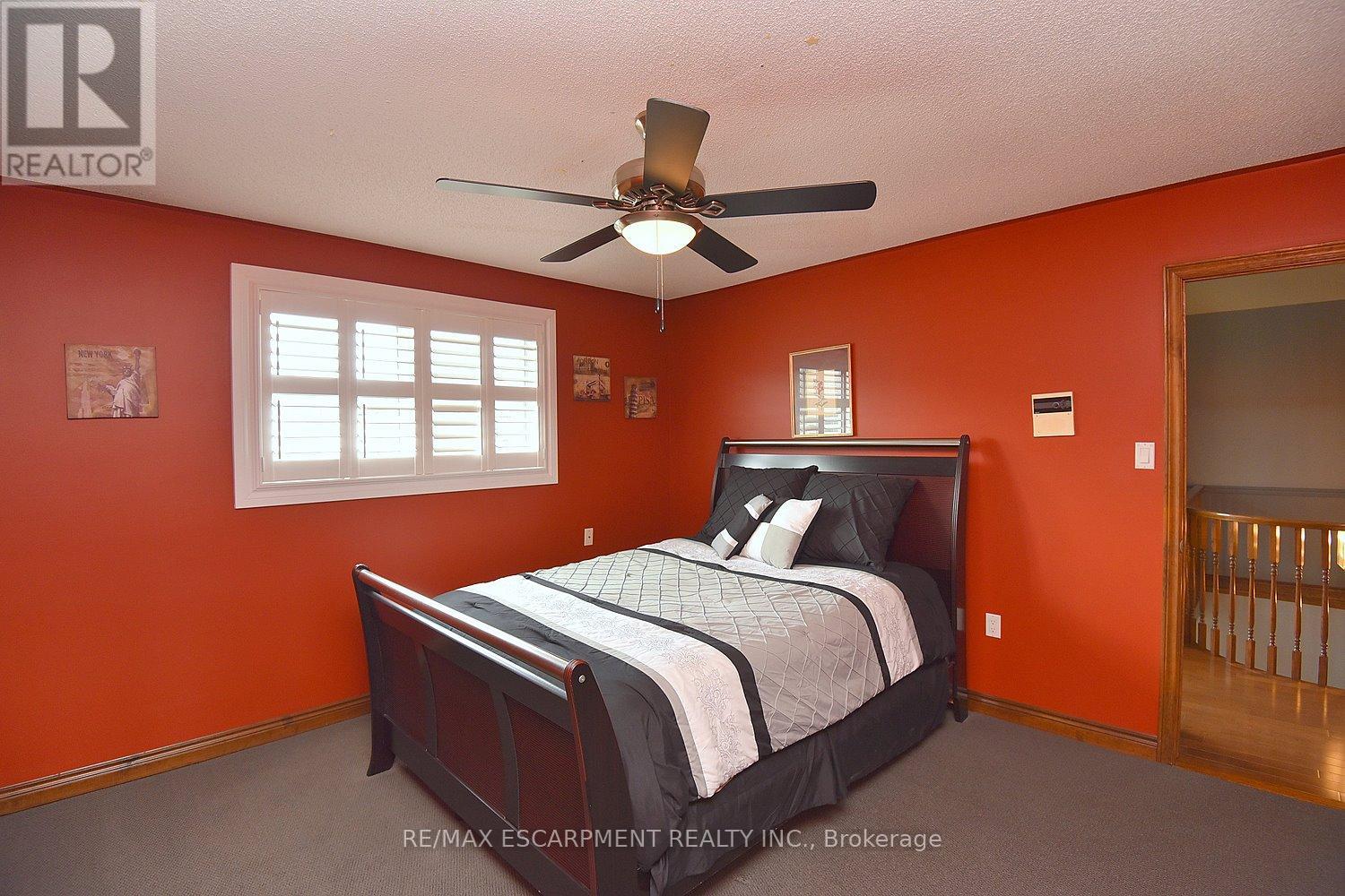Photo 27 of 36 Tommar Place, Hamilton ON