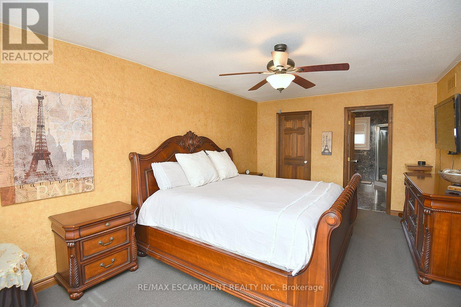 Photo 36 of 36 Tommar Place, Hamilton ON