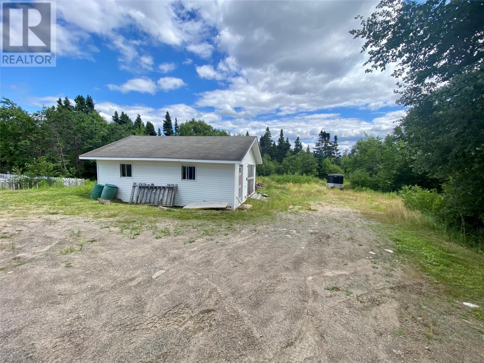Photo 5 of 39 Station Road, Glovertown NL