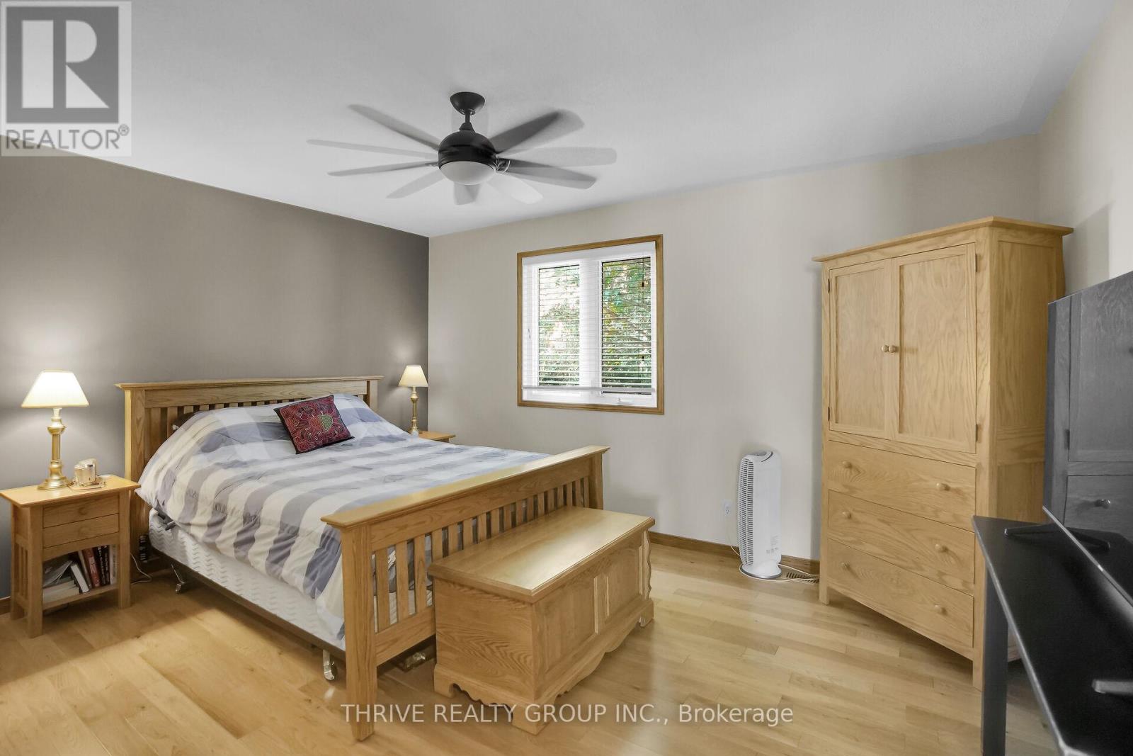 Single Family House for Sale in  MICHELLE AVENUE North Middlesex (Parkhill) 