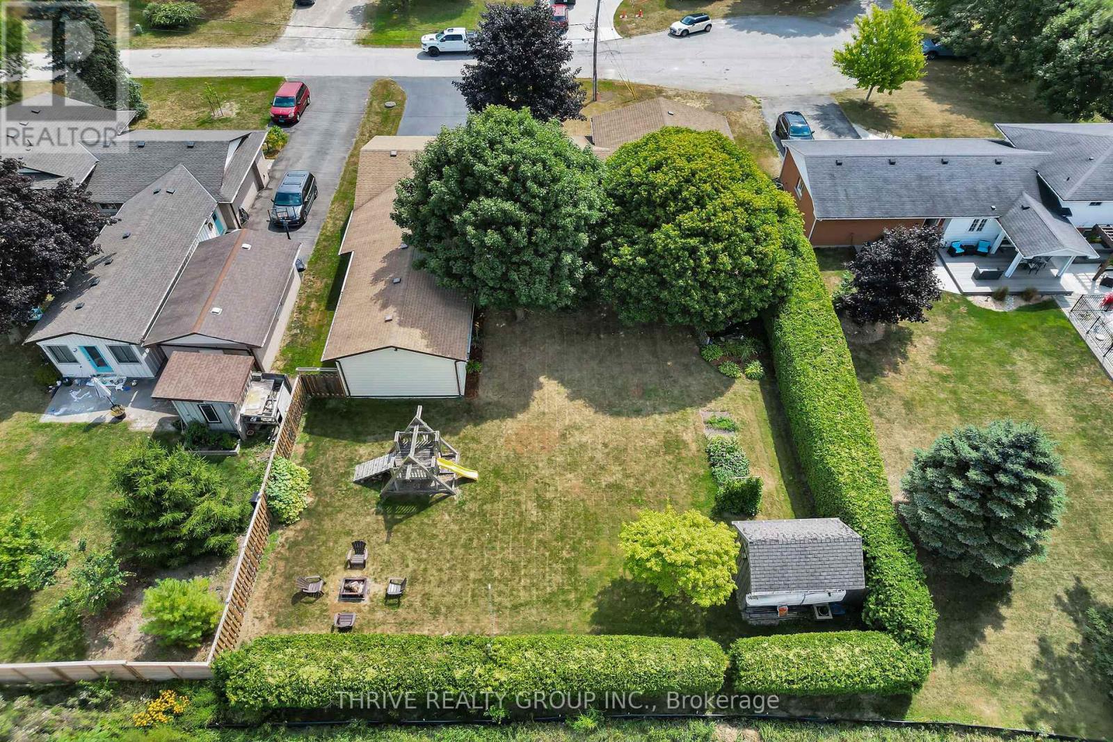 Single Family House for Sale in  MICHELLE AVENUE North Middlesex (Parkhill) 