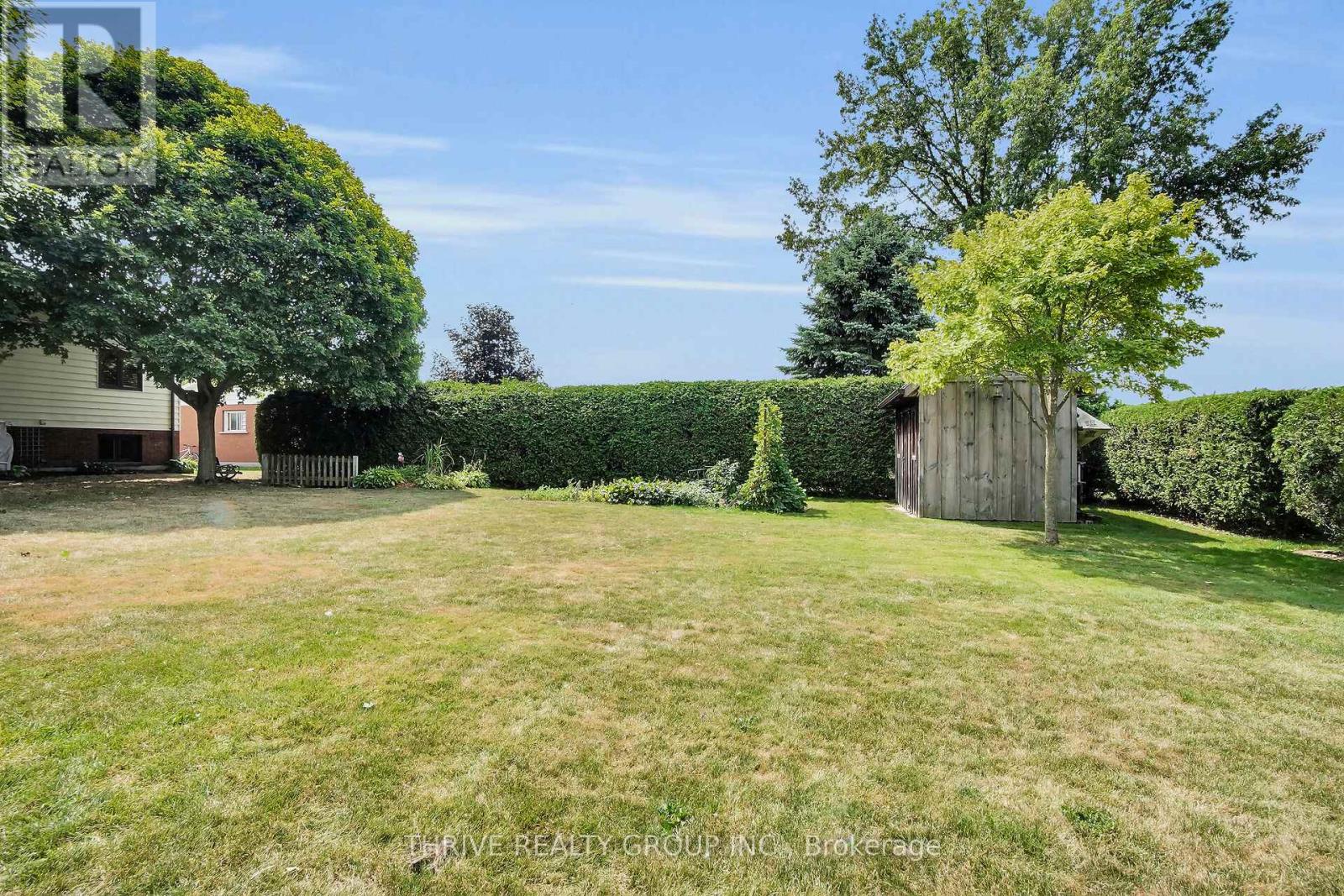 Single Family House for Sale in  MICHELLE AVENUE North Middlesex (Parkhill) 