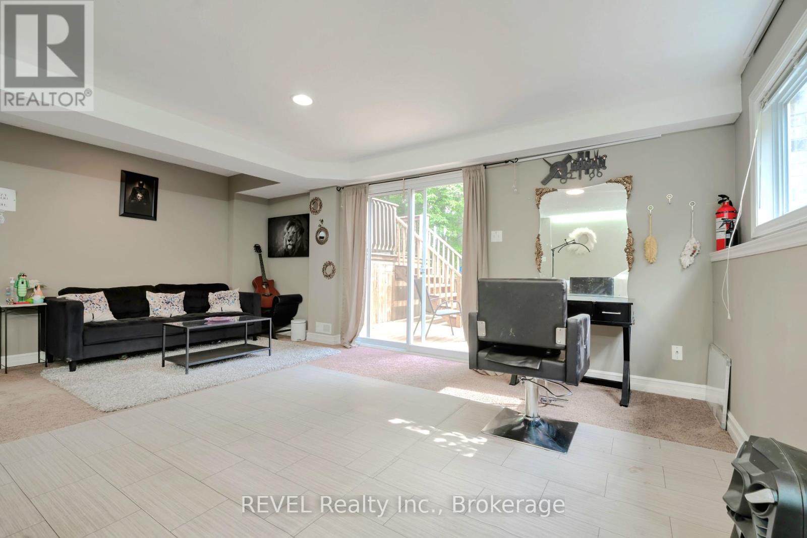 Photo 27 of 1085 South Wenige Drive, London North ON