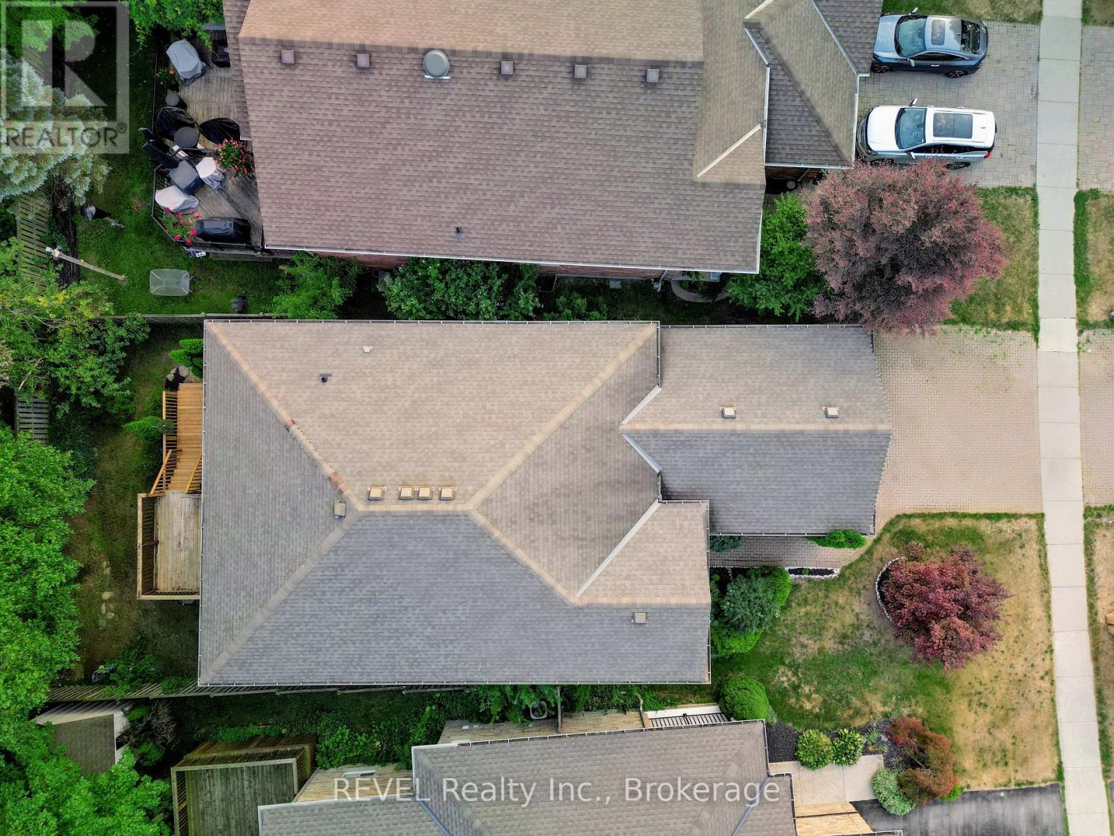 Photo 35 of 1085 South Wenige Drive, London North ON