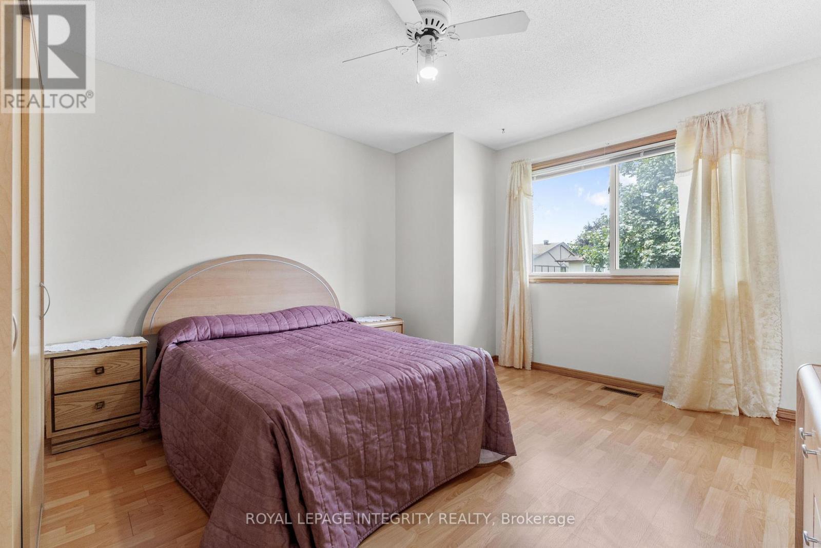Photo 5 of 1499 Goth Avenue, Ottawa ON