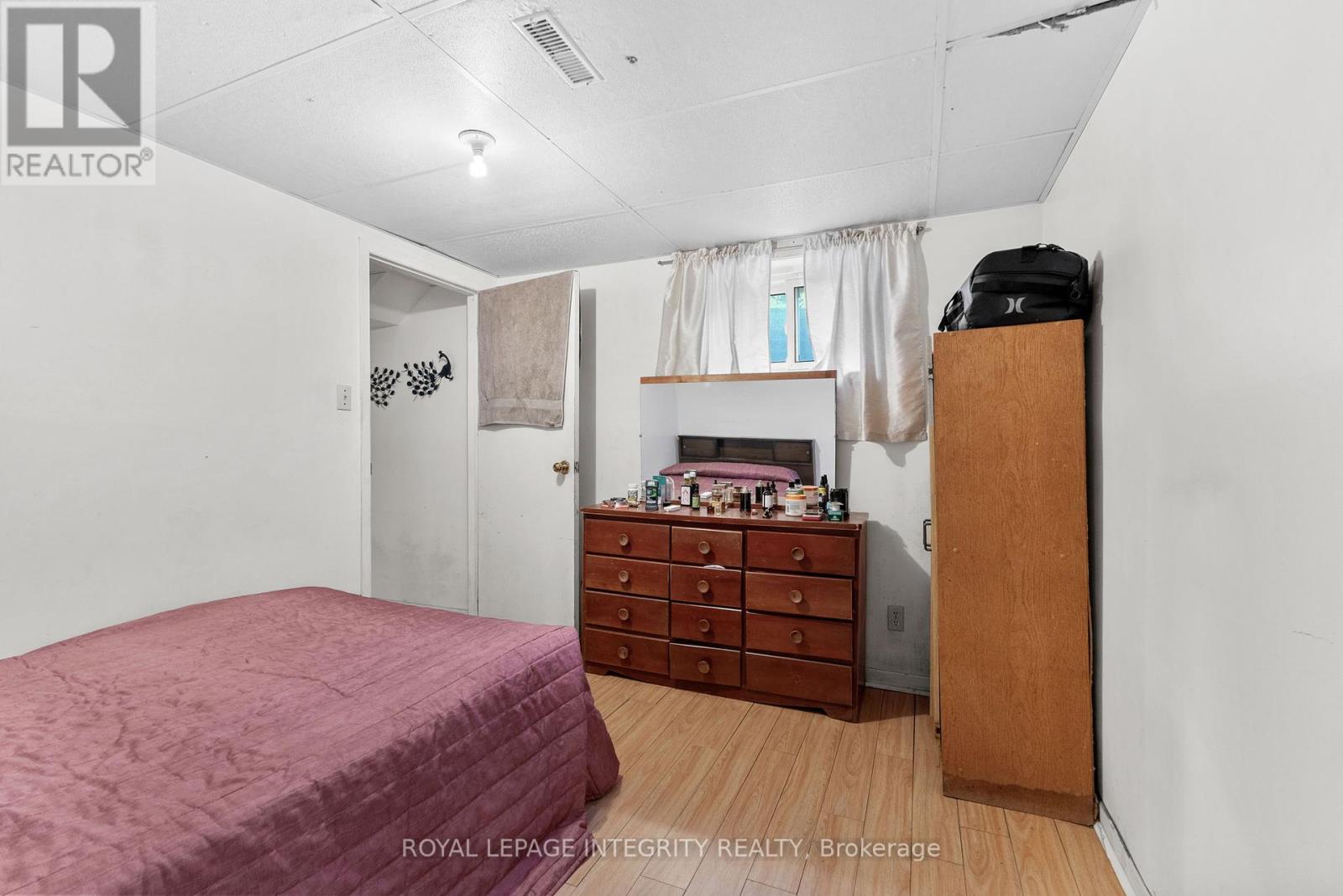 Photo 2 of 1499 Goth Avenue, Ottawa ON