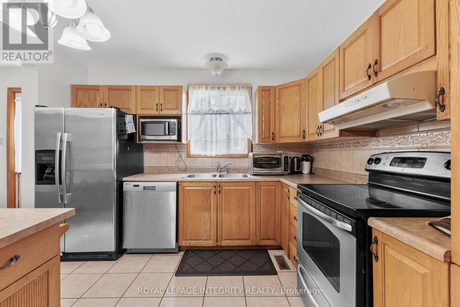 Photo 19 of 1499 Goth Avenue, Ottawa ON