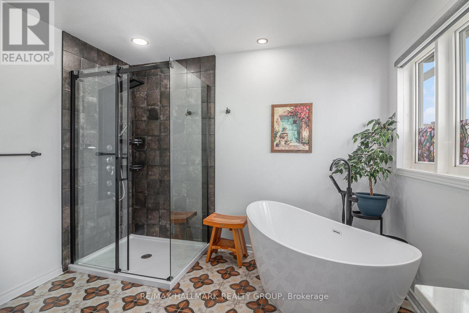 Photo 32 of 1565 Winterport Way, Ottawa ON