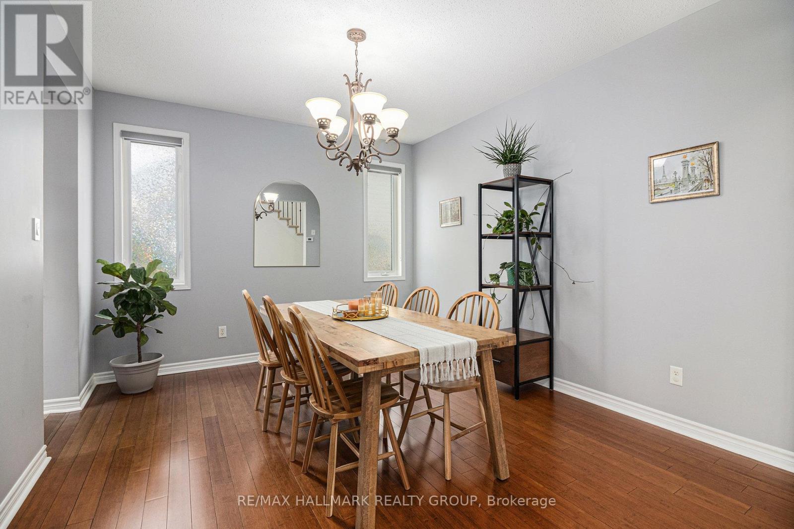 Photo 6 of 1565 Winterport Way, Ottawa ON