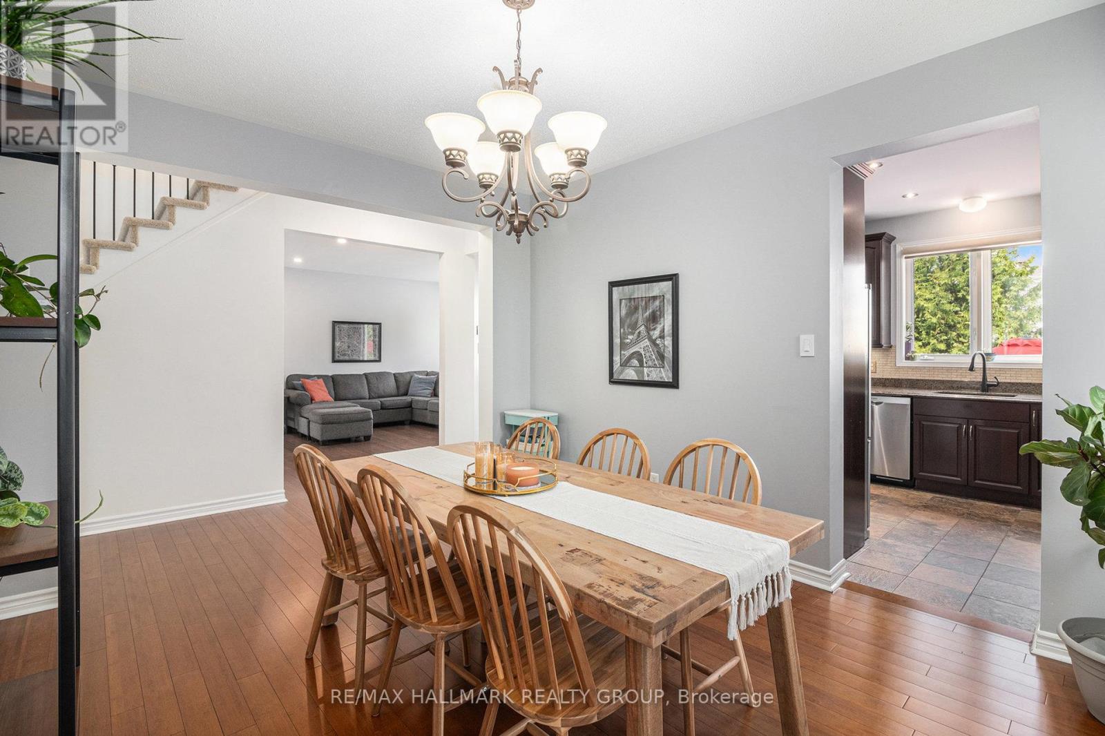 Photo 7 of 1565 Winterport Way, Ottawa ON