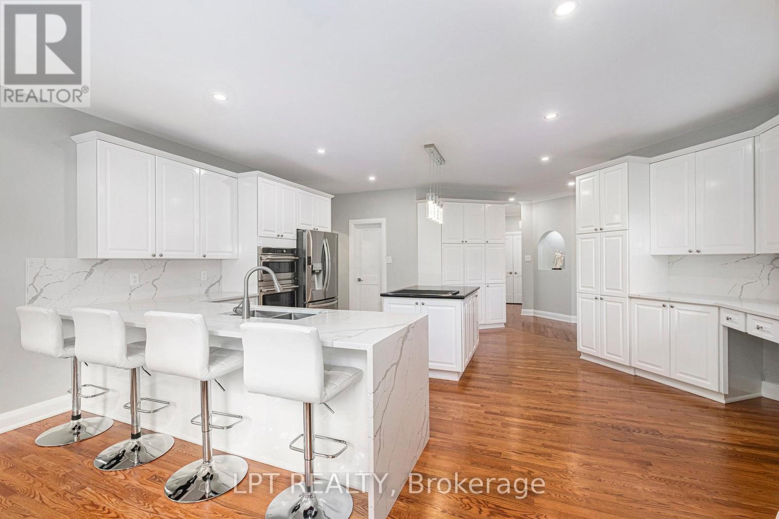 Photo 13 of 9 Taj Court, Ottawa ON