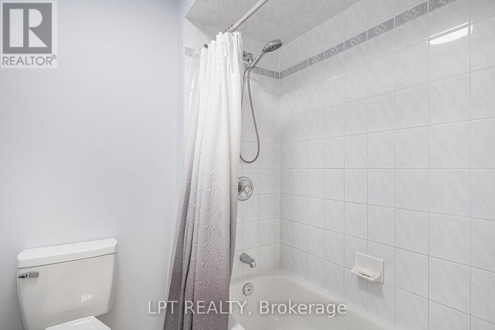 Photo 32 of 9 Taj Court, Ottawa ON