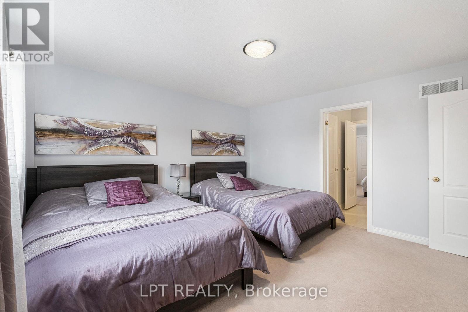 Photo 6 of 9 Taj Court, Ottawa ON