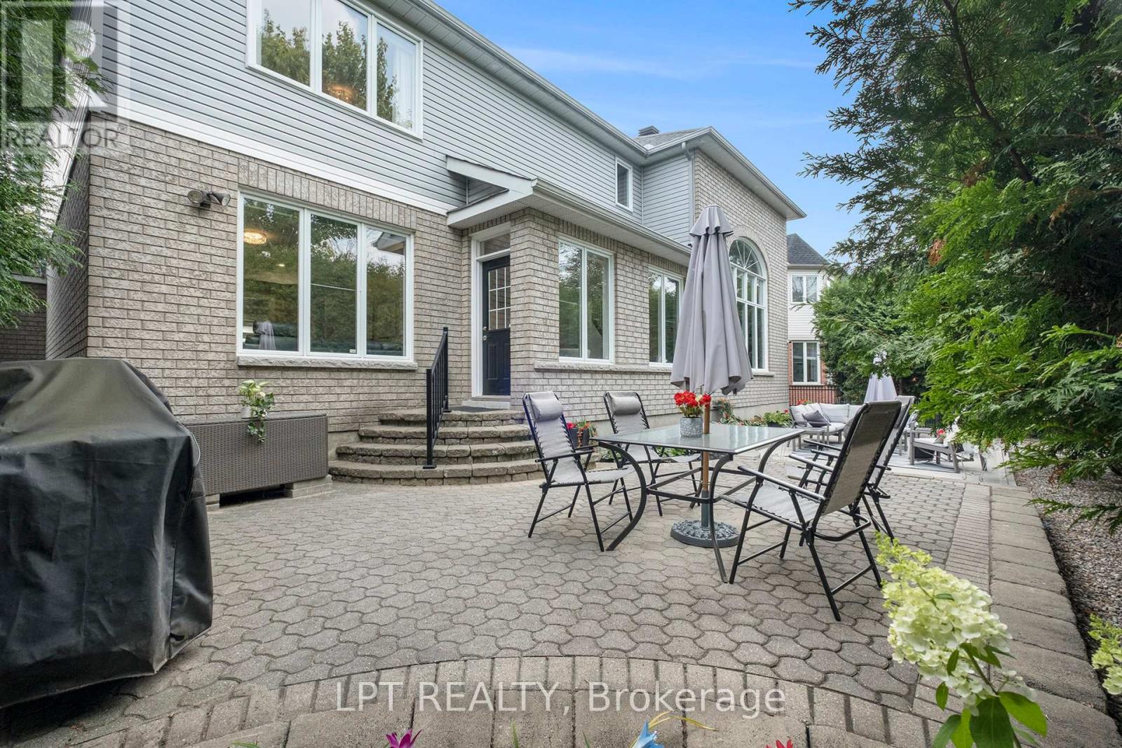 Photo 17 of 9 Taj Court, Ottawa ON
