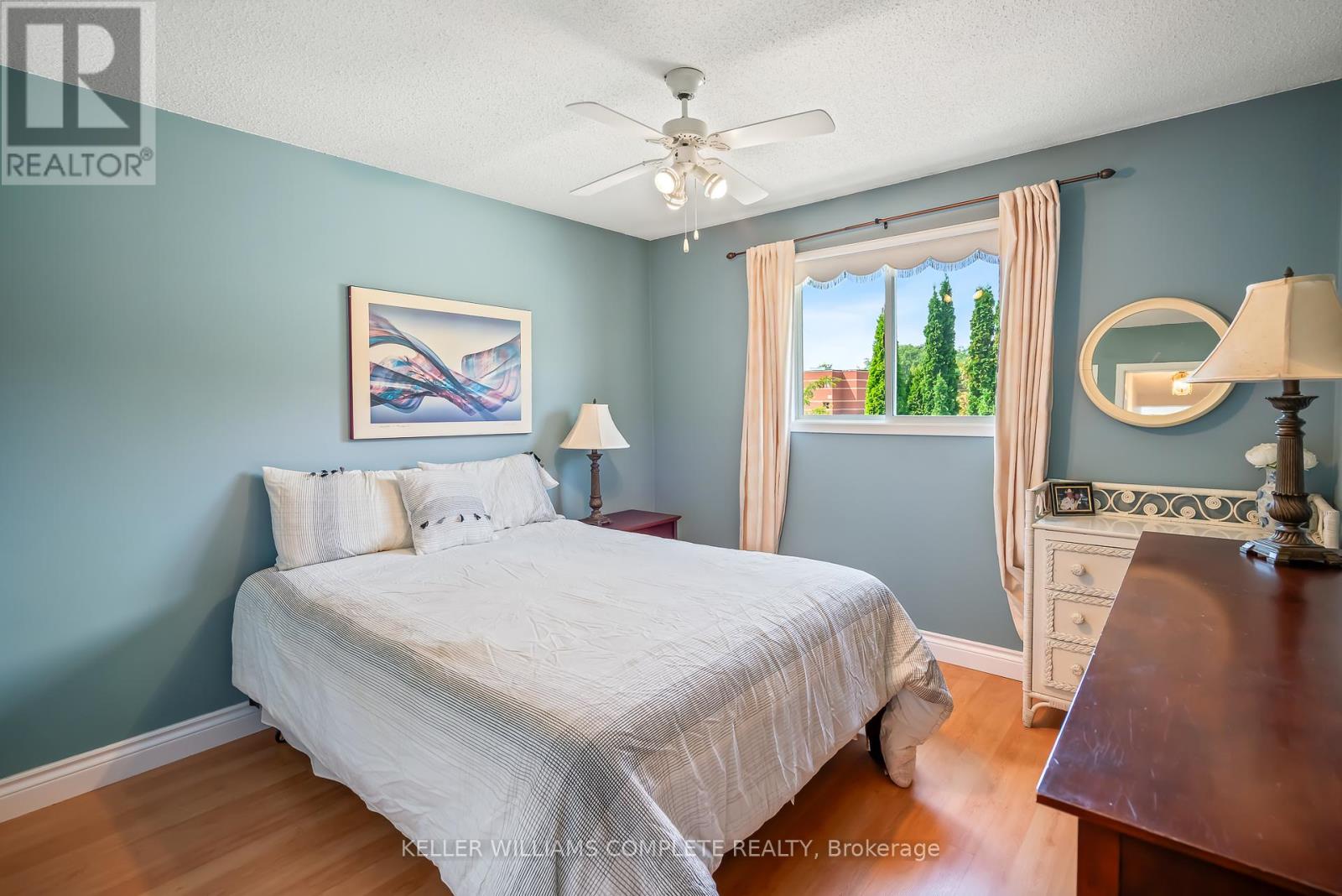 Photo 16 of 56 Stoney Brook Crescent, St Catharines ON