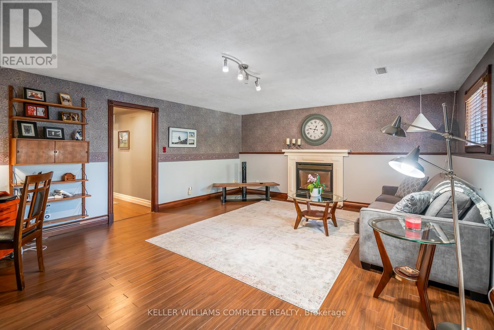 Photo 23 of 56 Stoney Brook Crescent, St Catharines ON