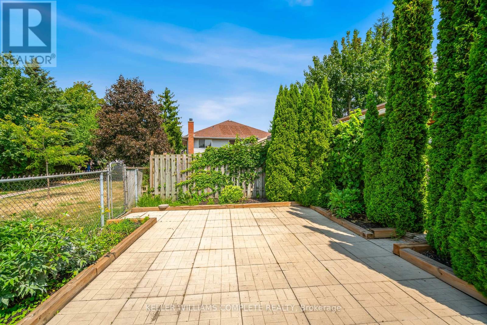 Photo 31 of 56 Stoney Brook Crescent, St Catharines ON