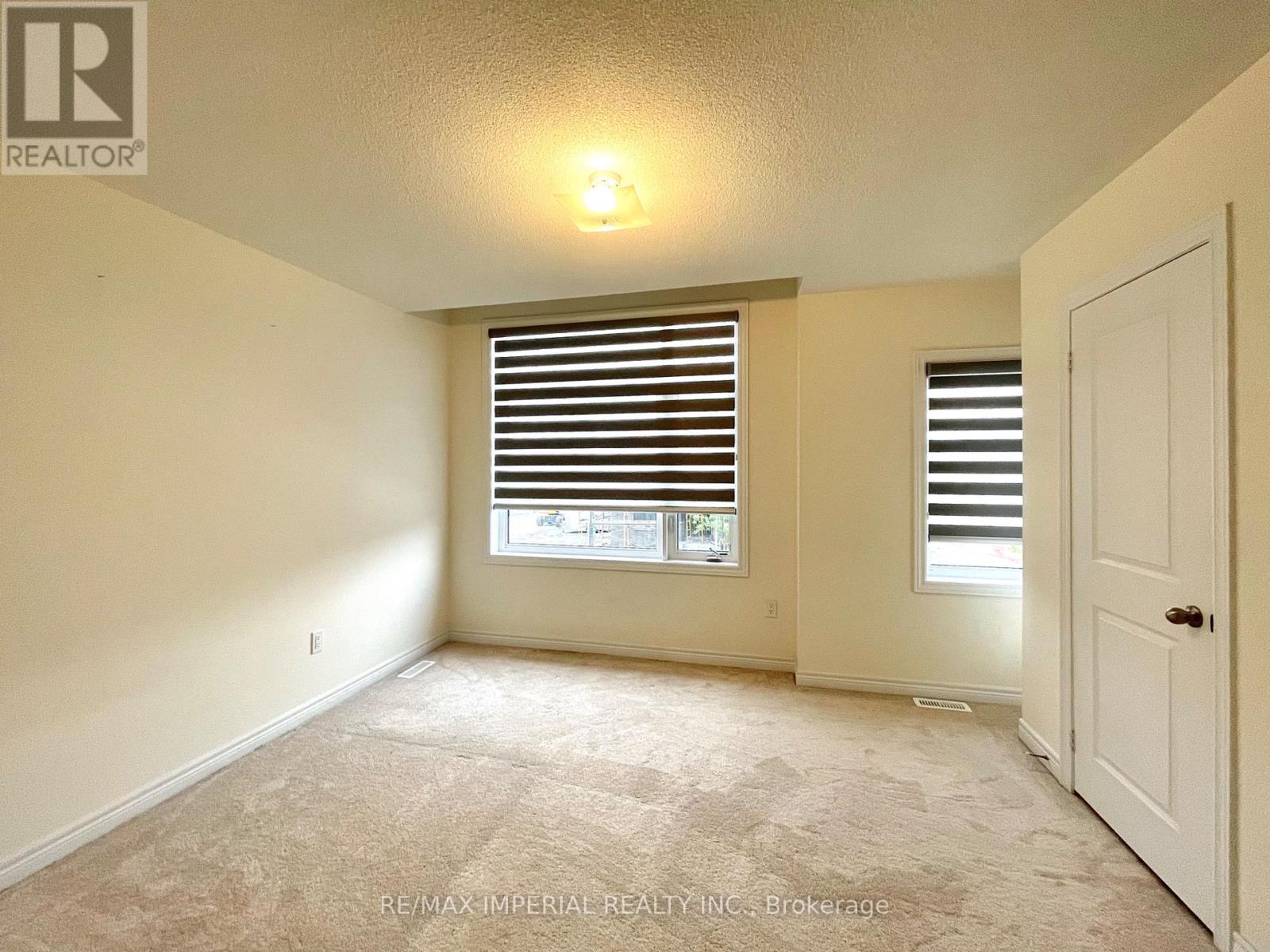 Photo 1 of 125 Wesmina Avenue, Whitchurchstouffville ON