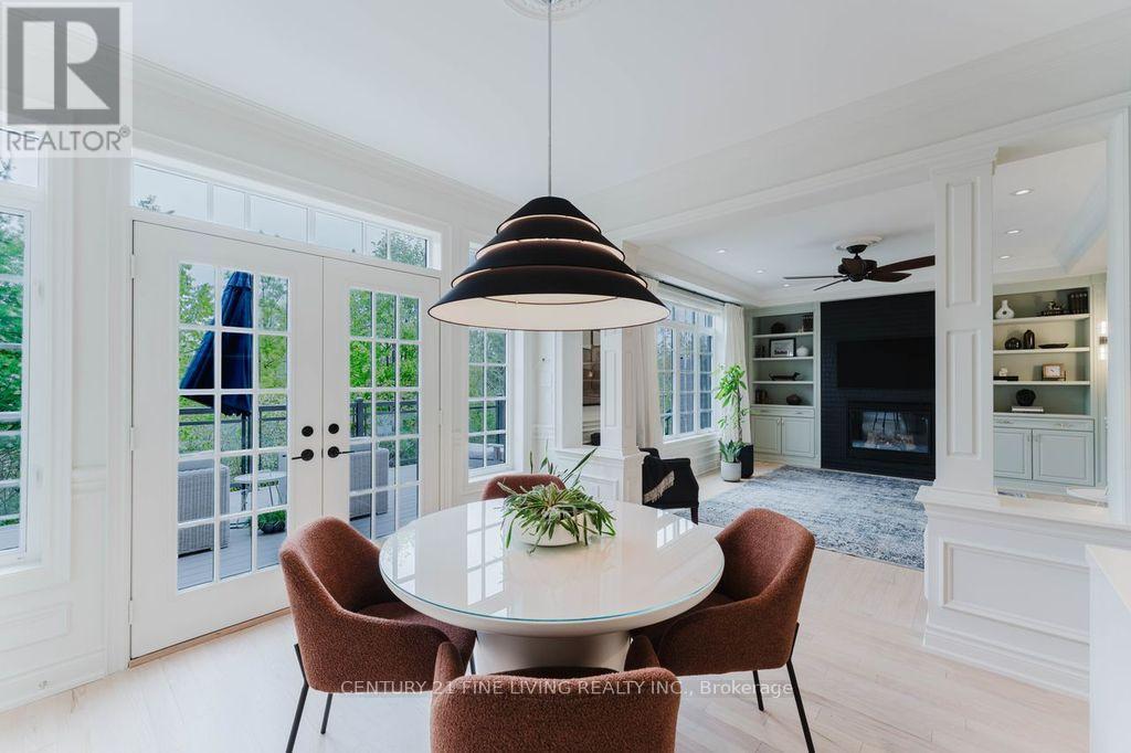 Photo 11 of 96 Wolf Creek Crescent, Vaughan ON