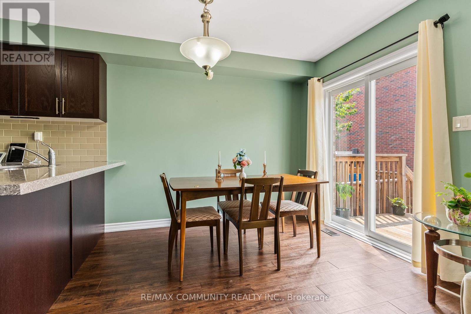 Photo 32 of 6 Ken Bromley Lane, Clarington ON