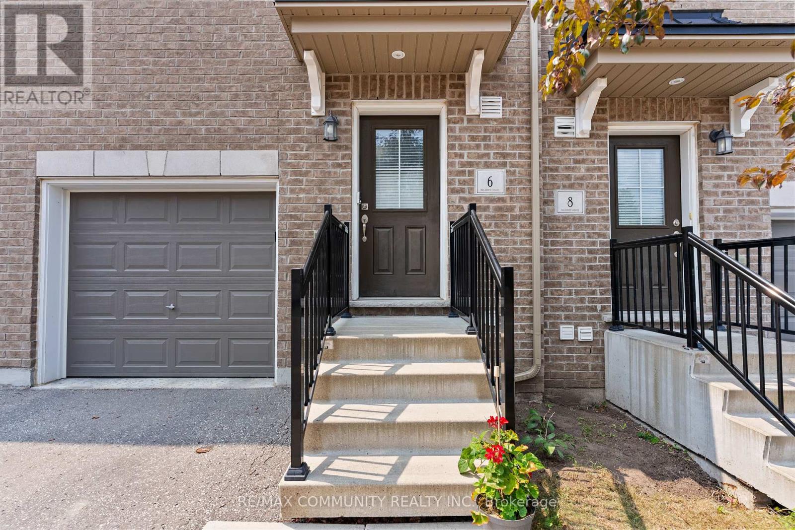 Photo 16 of 6 Ken Bromley Lane, Clarington ON
