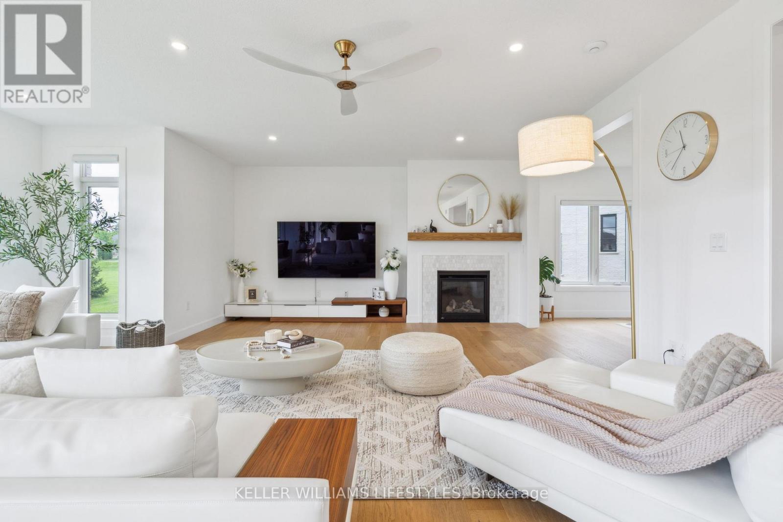 Photo 5 of 519 Warner Terrace, London North ON