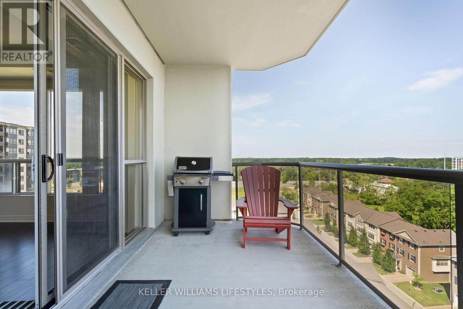 Photo 12 of 1004 1030 Coronation Drive, London North ON