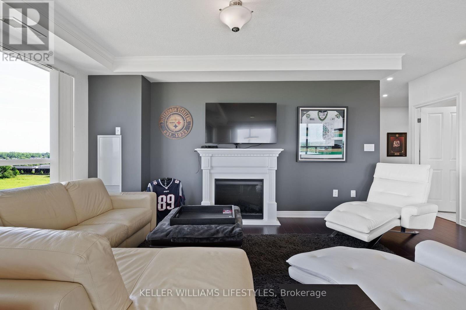 Photo 7 of 1004 1030 Coronation Drive, London North ON