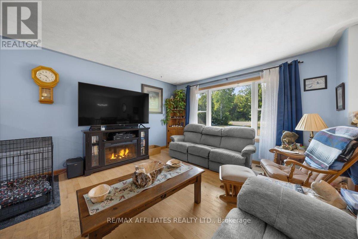 Photo 15 of 229 Kitley South Elmsley Townline Road, Elizabethtownkitley ON