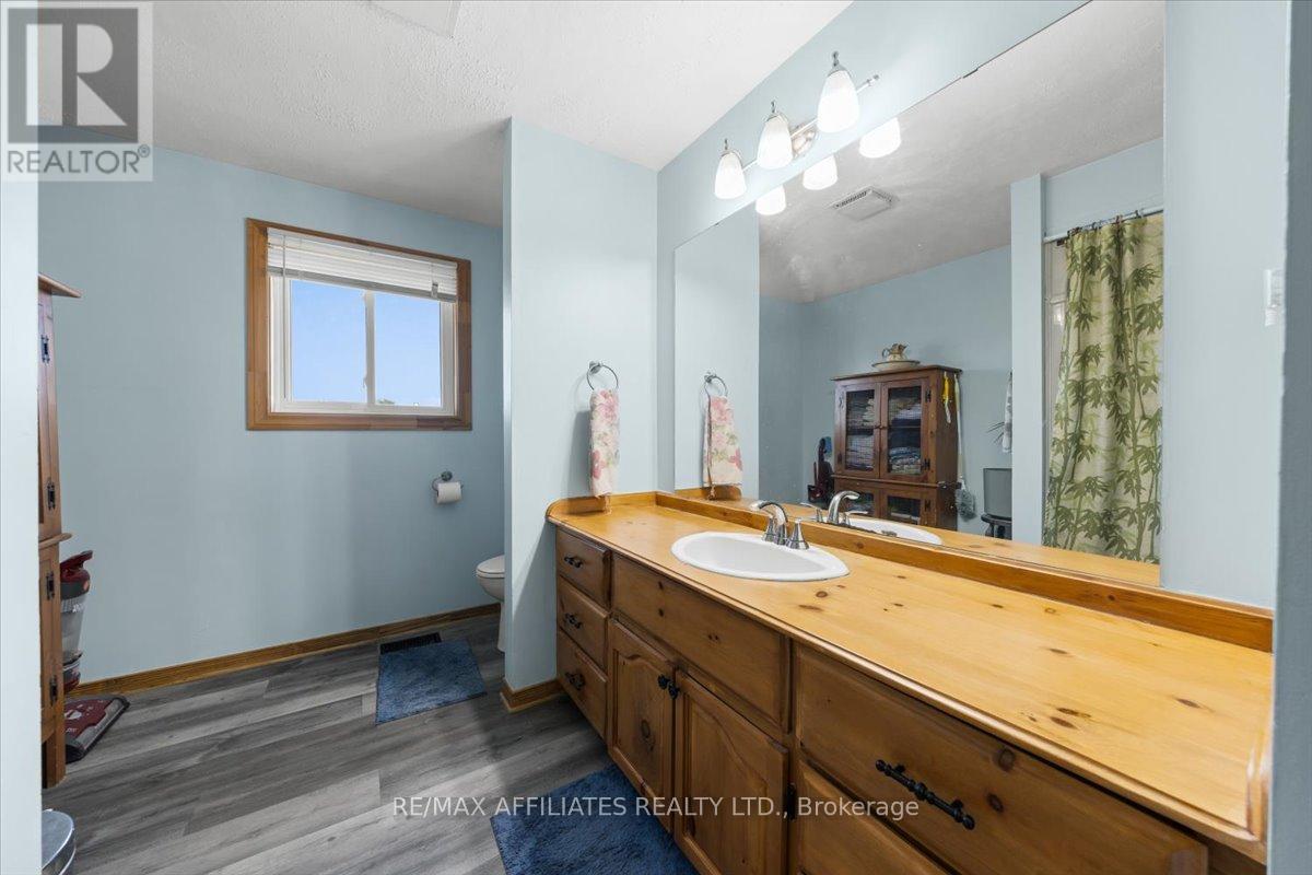 Photo 18 of 229 Kitley South Elmsley Townline Road, Elizabethtownkitley ON