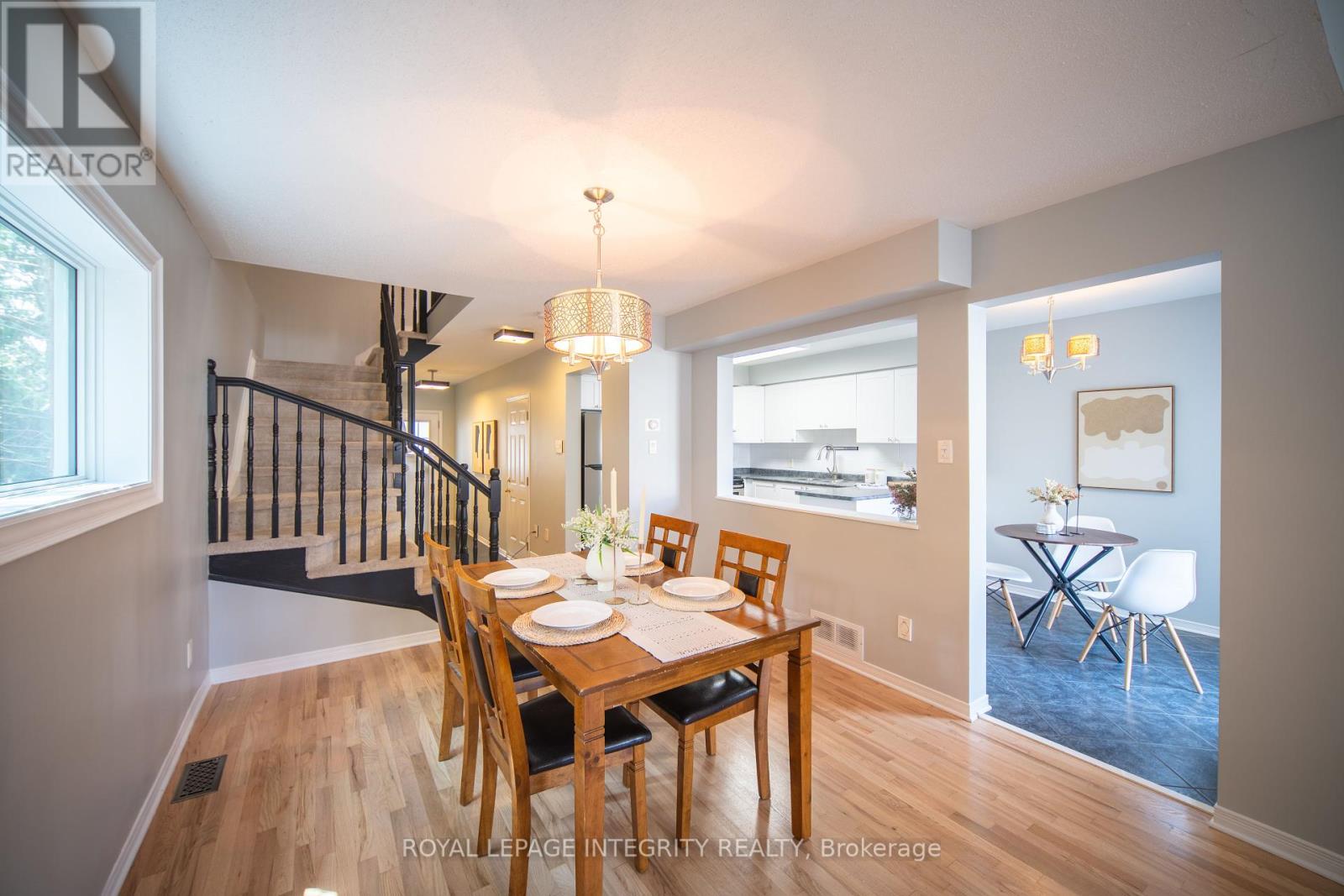 Photo 10 of 29 Kettleby Street, Ottawa ON