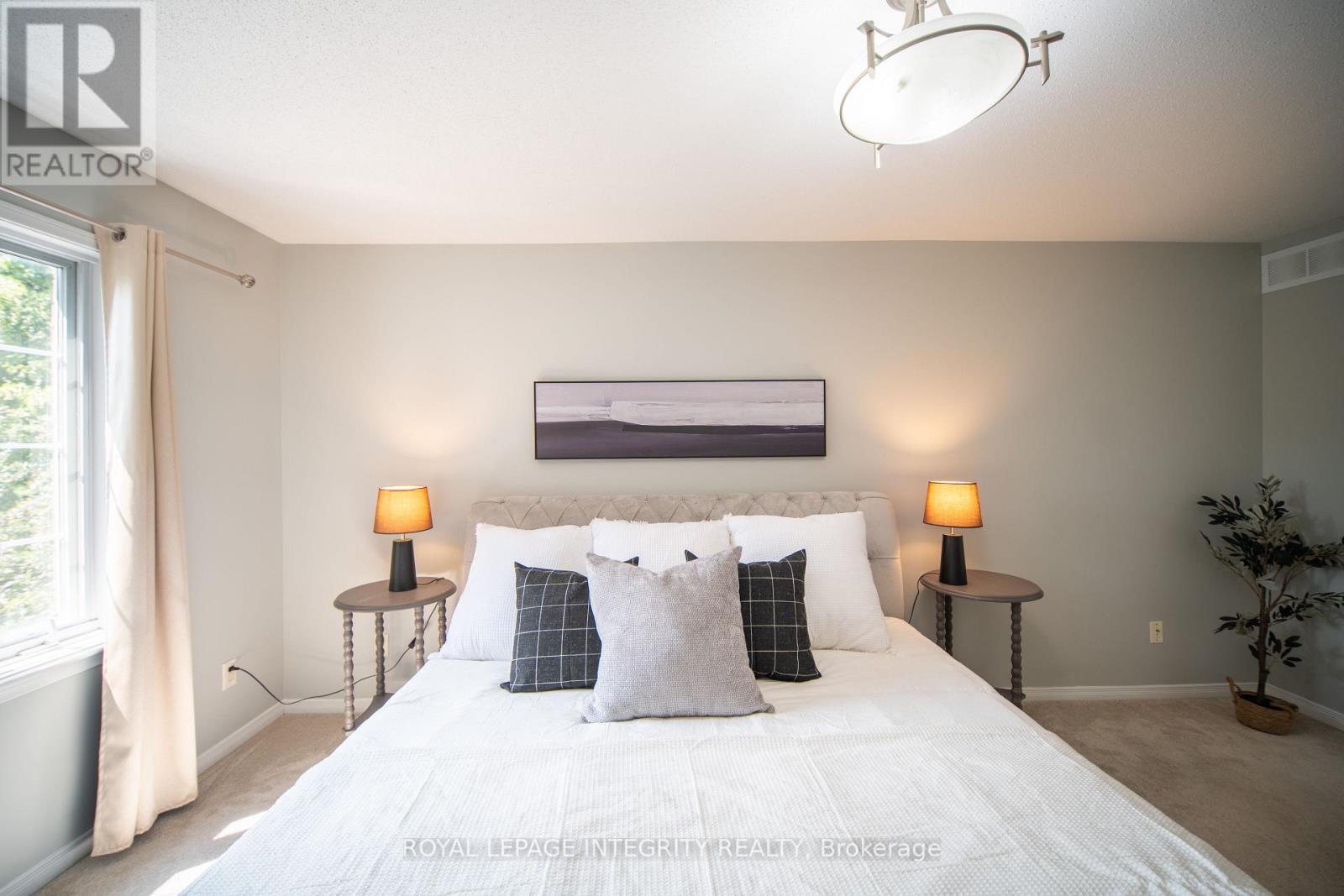 Photo 20 of 29 Kettleby Street, Ottawa ON