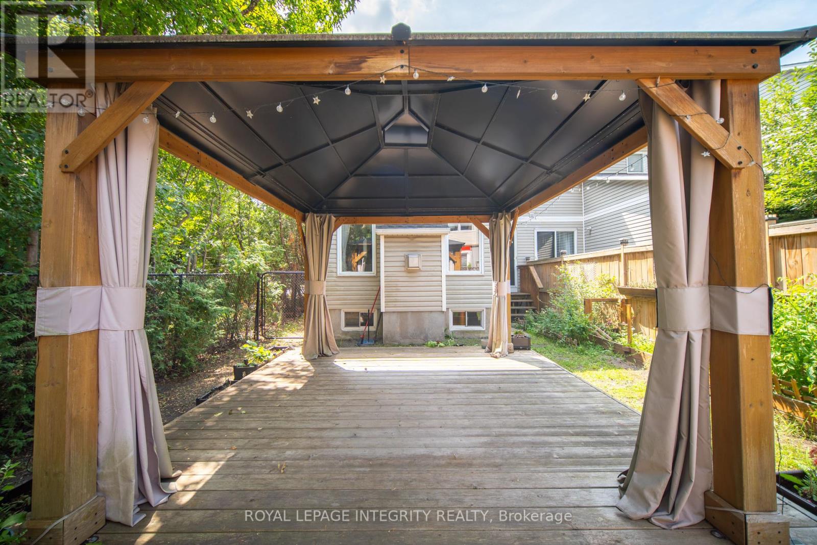 Photo 32 of 29 Kettleby Street, Ottawa ON