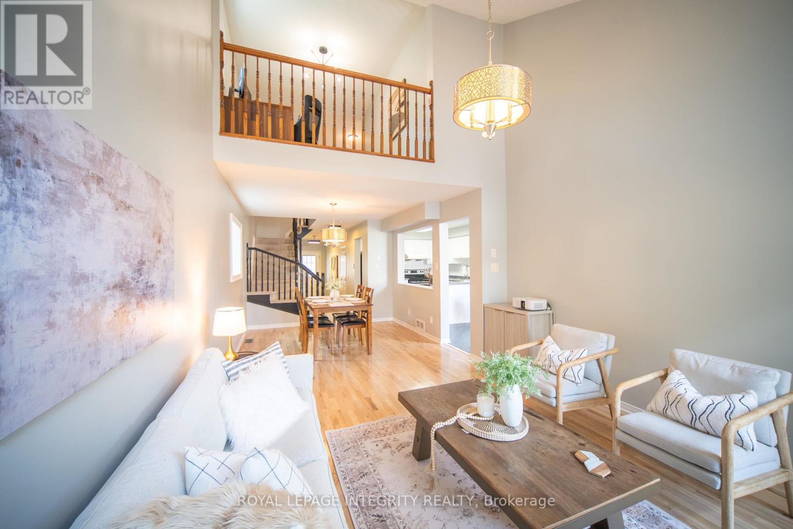 Photo 7 of 29 Kettleby Street, Ottawa ON