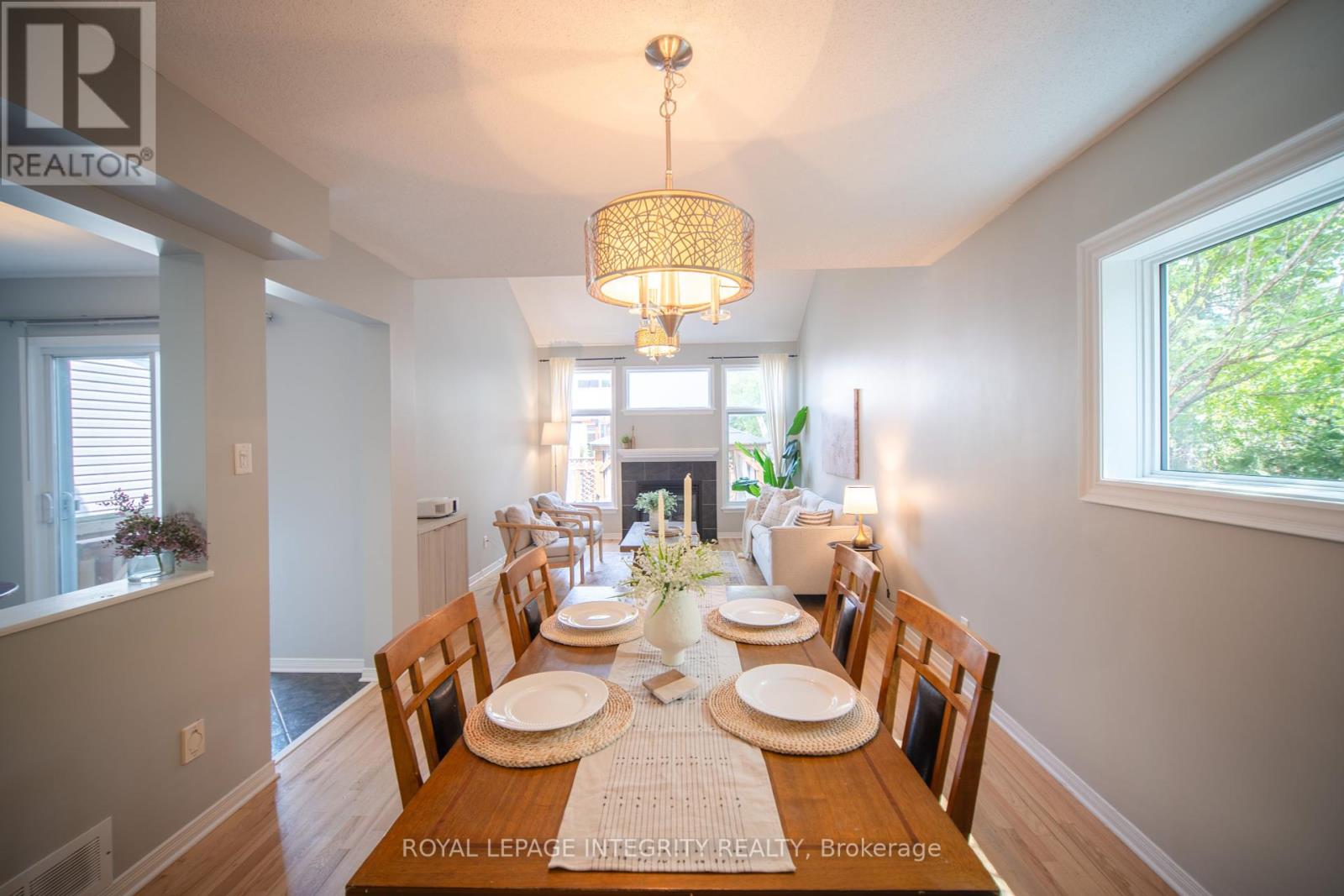 Photo 9 of 29 Kettleby Street, Ottawa ON