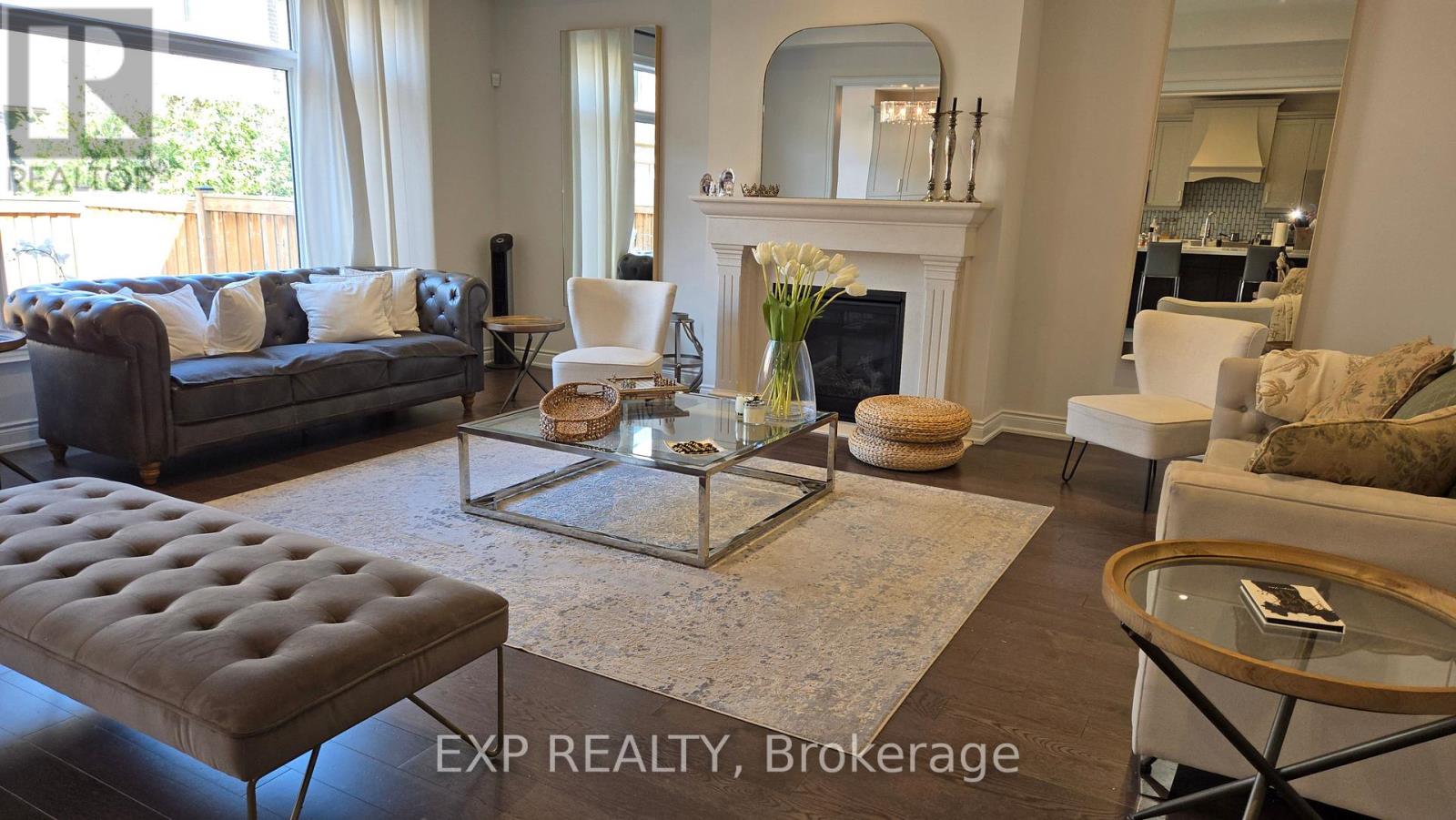 Photo 3 of 3102 Millicent Avenue, Oakville ON