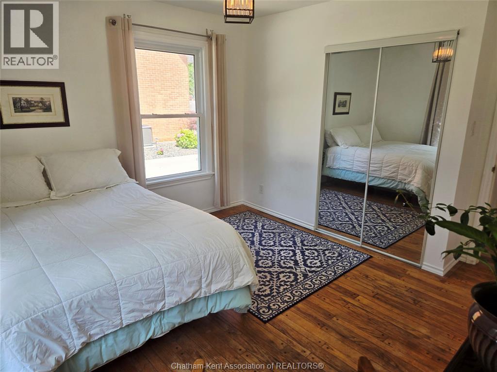 Photo 18 of 229 Elizabeth Street, Chatham ON