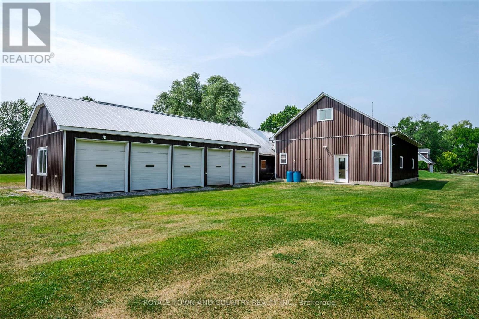 Photo 39 of 5427 Ravenshoe Road, East Gwillimbury ON