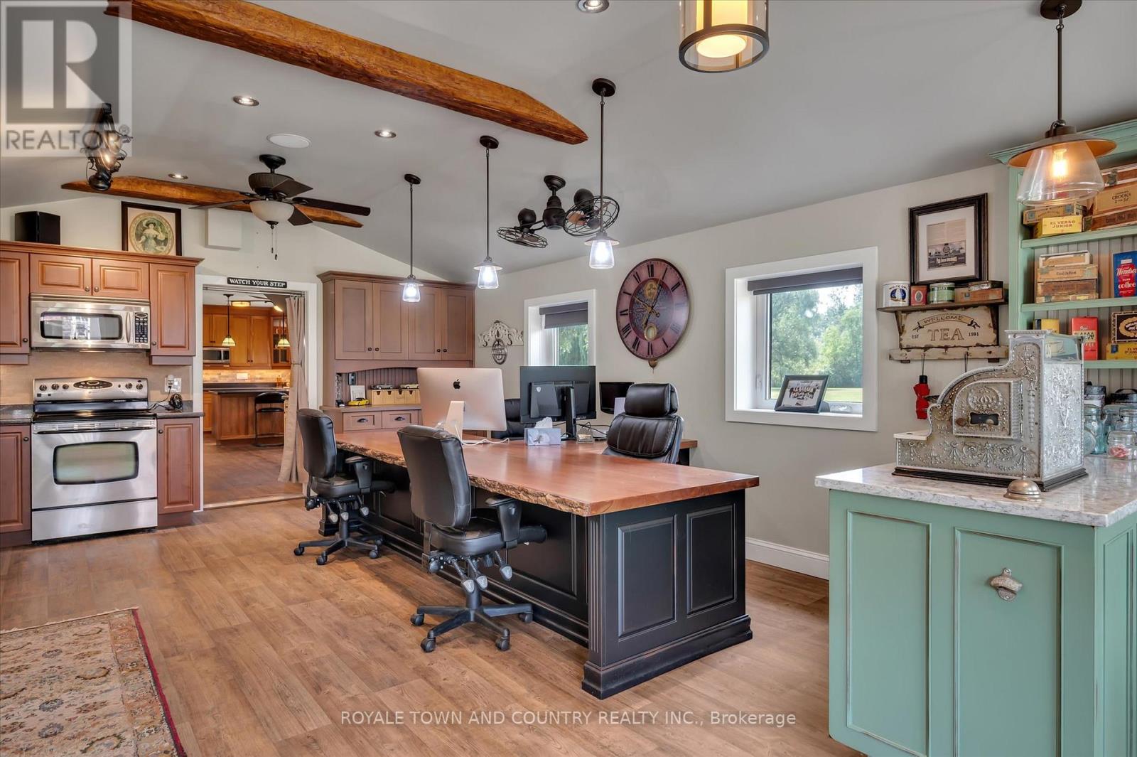 Photo 3 of 5427 Ravenshoe Road, East Gwillimbury ON