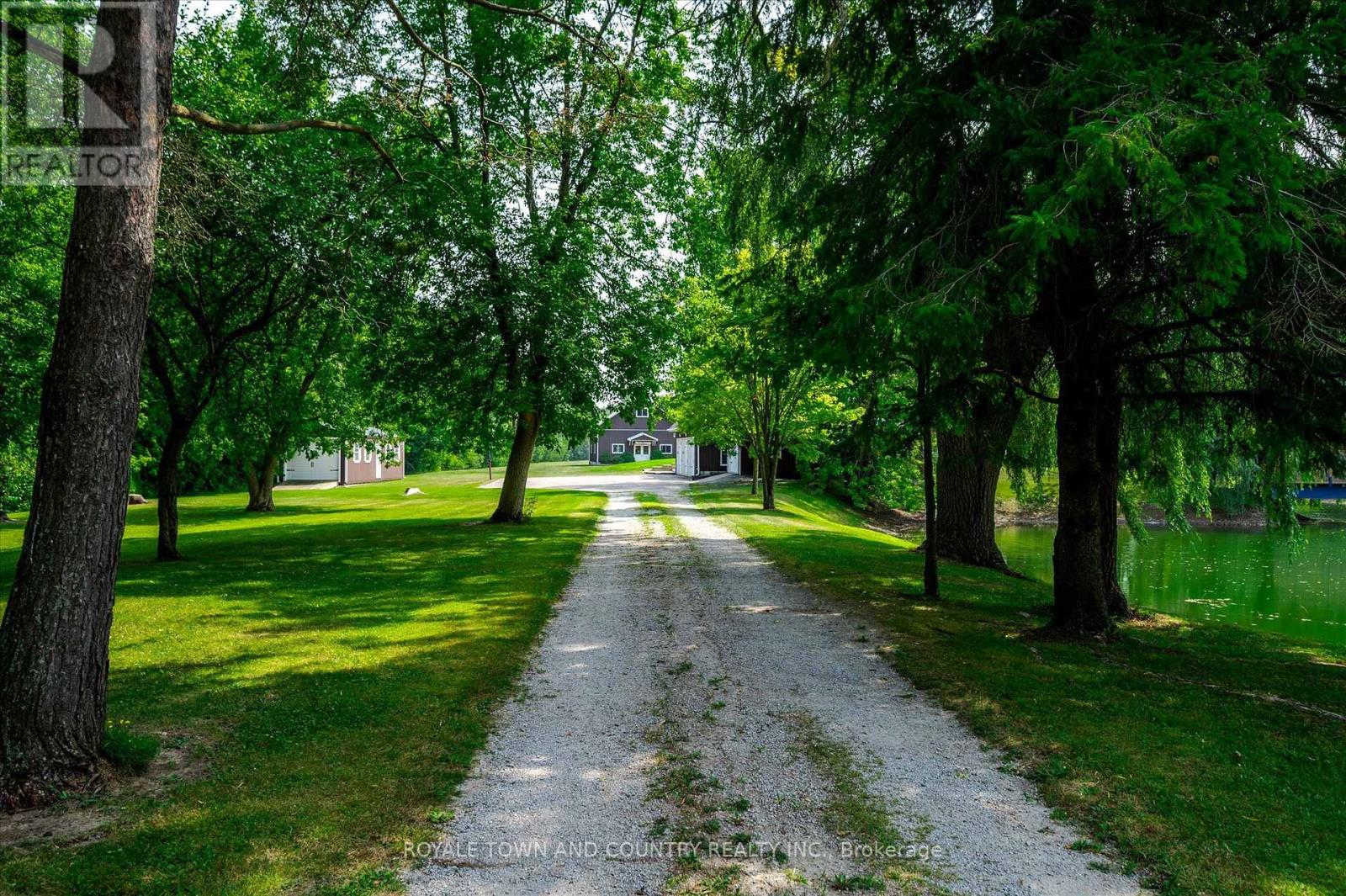 Photo 46 of 5427 Ravenshoe Road, East Gwillimbury ON