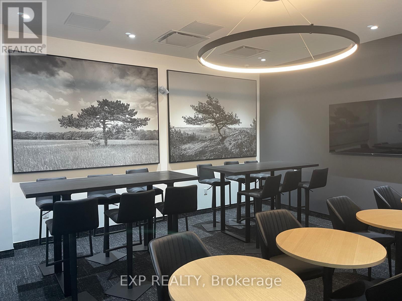 Photo 12 of 219 1600 James Naismith Drive, Ottawa ON