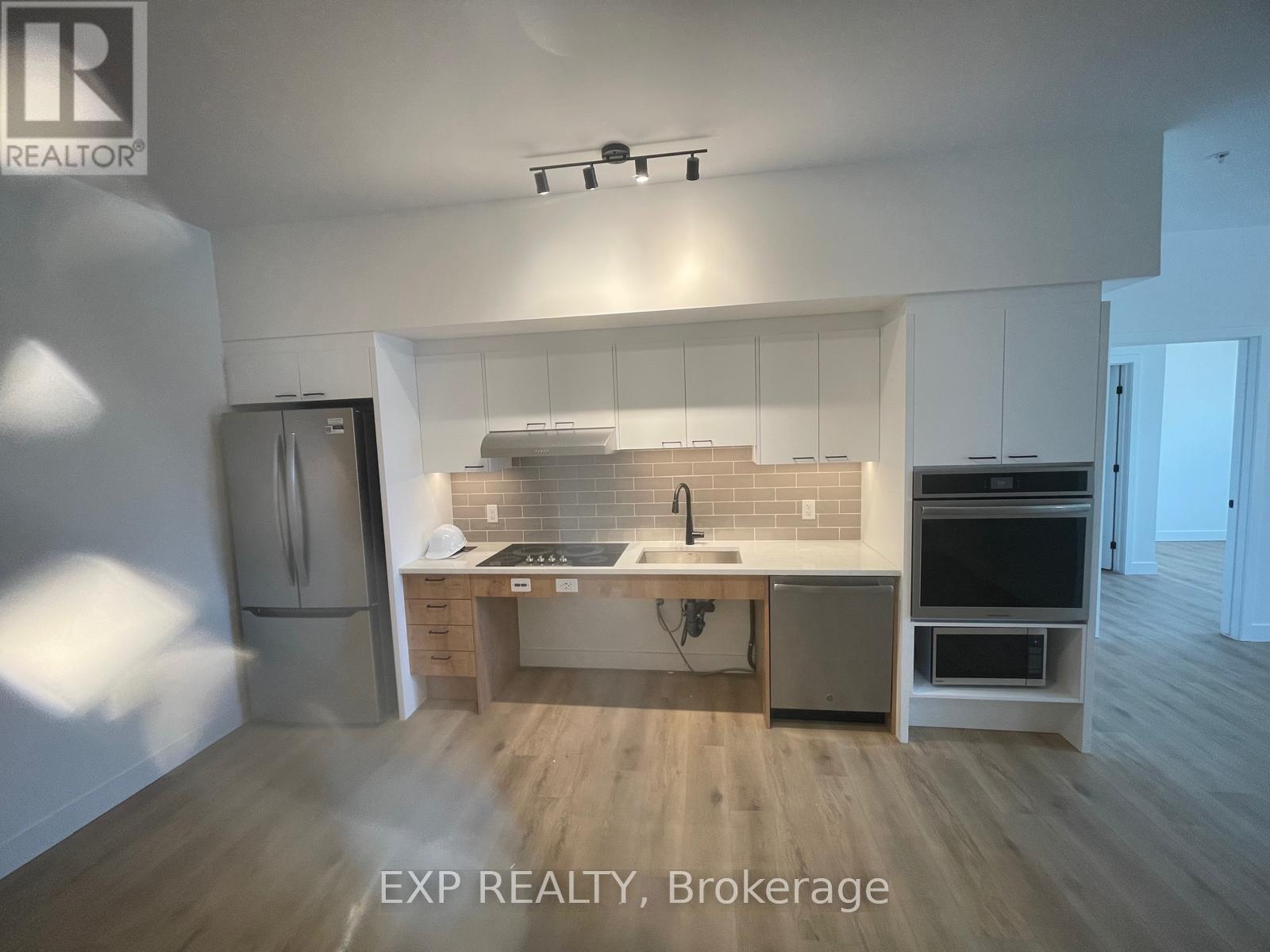 Photo 6 of 219 1600 James Naismith Drive, Ottawa ON