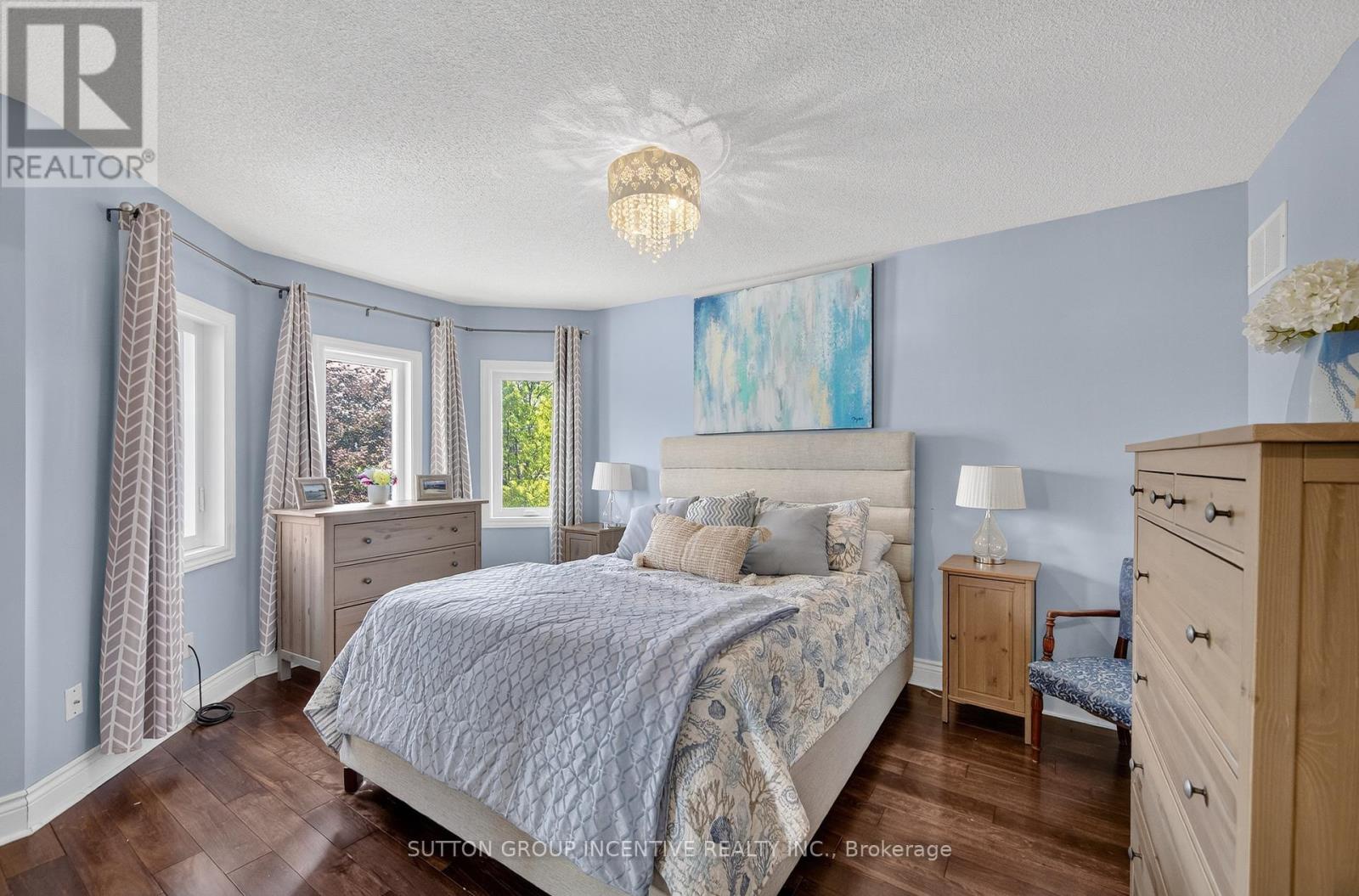 Photo 18 of 1301 Forest Street, Innisfil ON