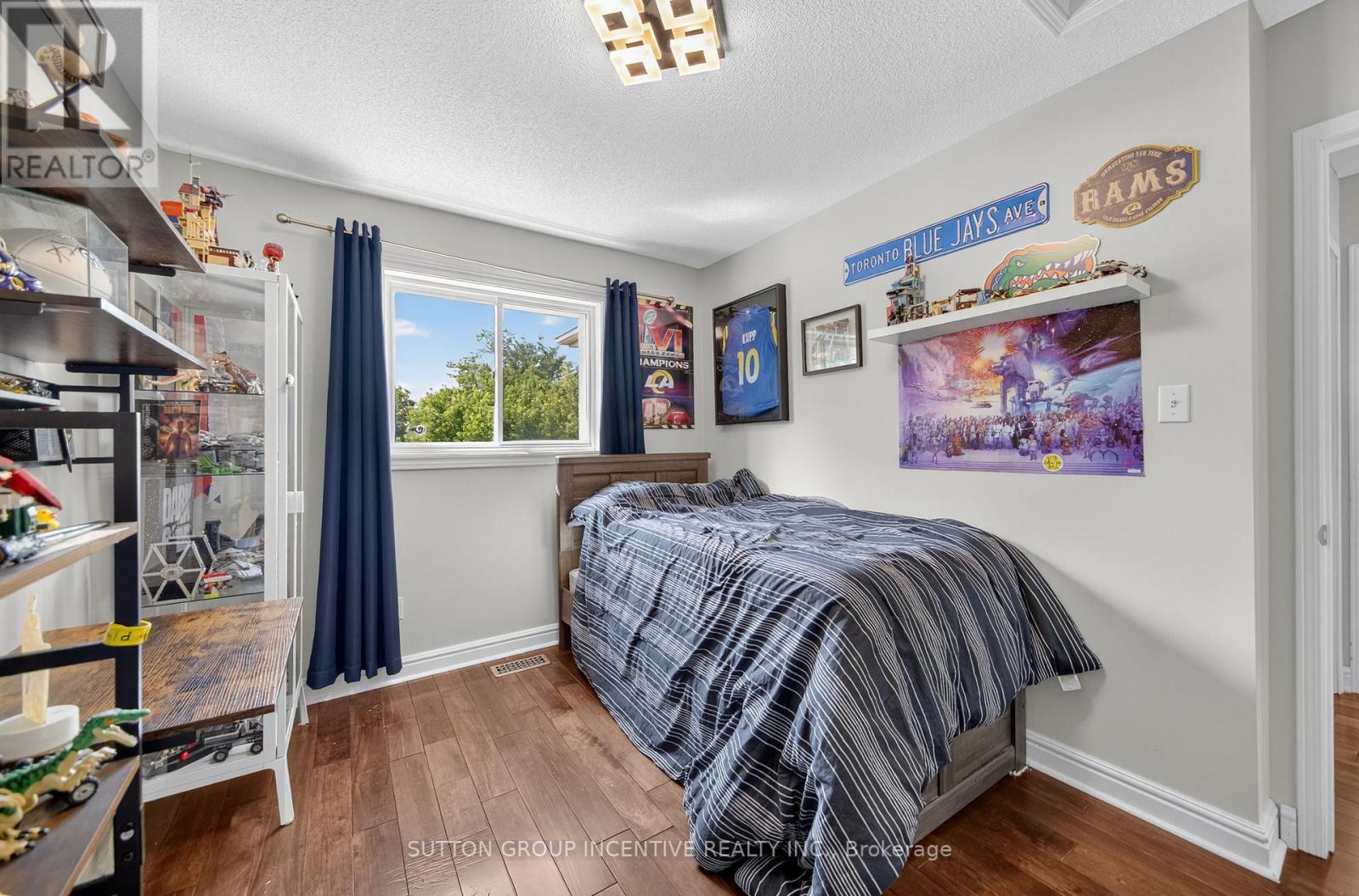 Photo 22 of 1301 Forest Street, Innisfil ON
